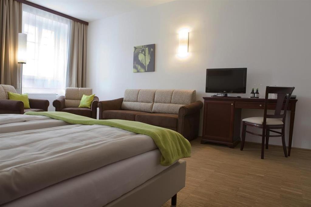 Stadthotel Waidhofen An Der Thaya Room photo